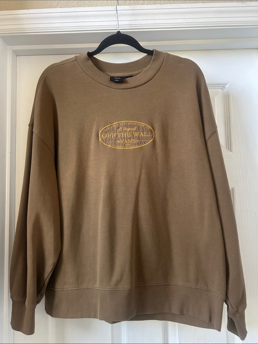 Vans camel 🐪 colored Crewneck Sweatshirt with gold Vans Off The Wall' Logo